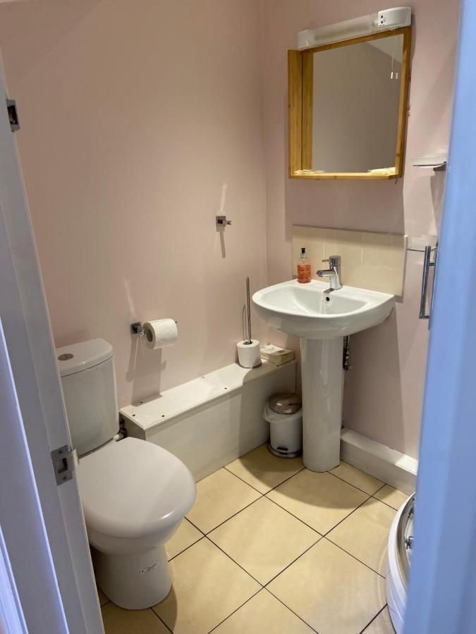 ホテル The Ashton Gate Mews ブリストル エクステリア 写真